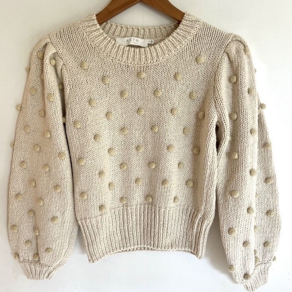 ASTR the Label • Aidy Dot Sweater - Picture 4 of 7